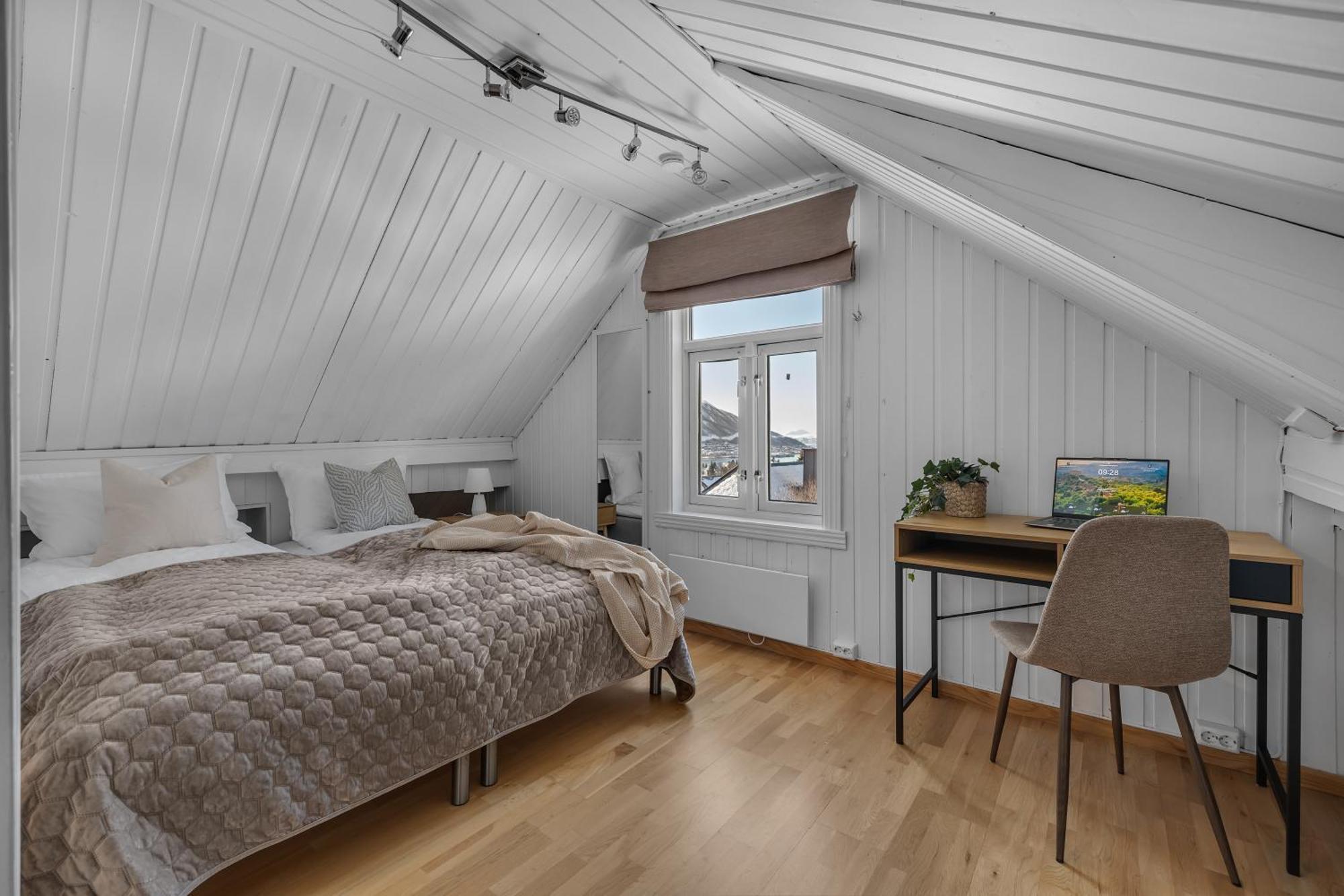 Cozy Central Loft Apartment With Amazing View 트롬쇠 외부 사진